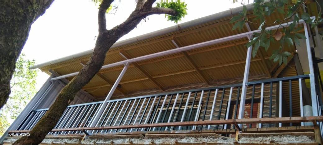 Hilltop Cottage Mahābaleshwar Екстериор снимка